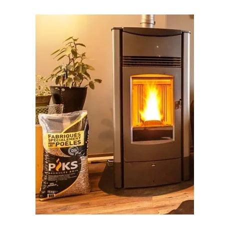 Pelety PIKS Paleta 66 pytlů (990 kg) certifikovaná (DIN Plus) Pelety PIKS – EO2, Paleta 66 pytlů (990 kg) certifikovaných pelet (DIN Plus)